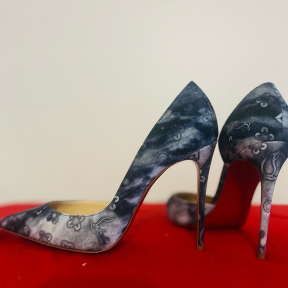 💥Christian Louboutin💥Tri-Colour Denim Pumps - Picture 2 of 8